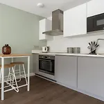 Wonderful Flat In Wandsworth Town